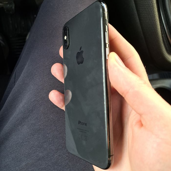 Iphone XS 64 GB 9/10