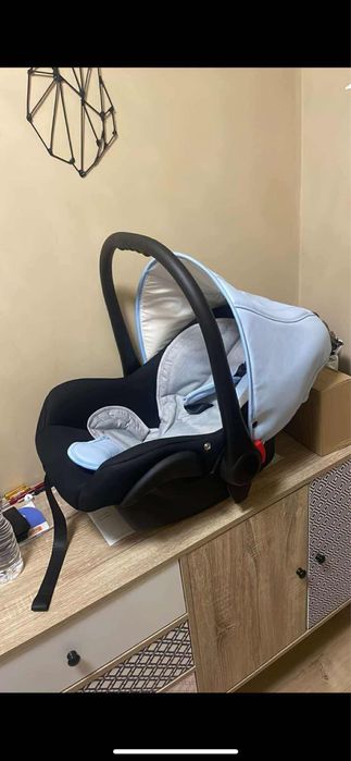 Бебешка количка Baby Giggle MIO 3 в 1 светло синя