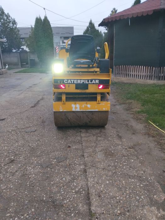 Amenajări curți, drumuri , mini escavator, bobcat, cilindru compactor