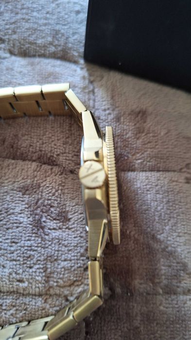 Часовник Armani Exchange