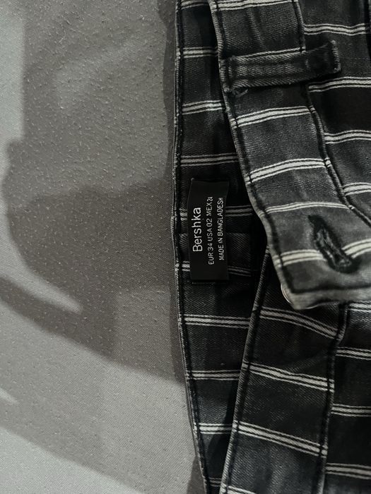 НОВИ дънки Бершка