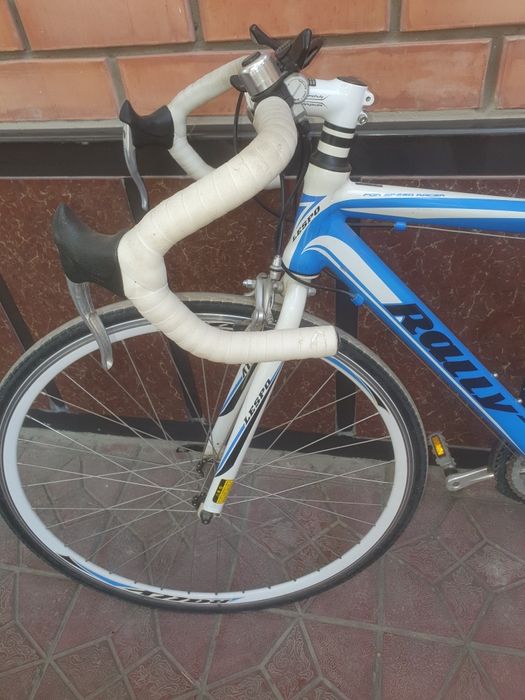 рул корбоновый  велосипед шоссейный  отличный профессиональный гоночны