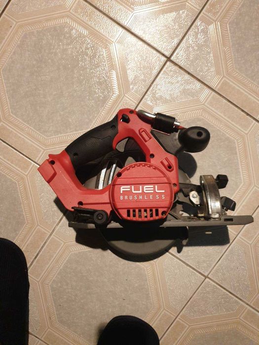 Машини Milwaukee