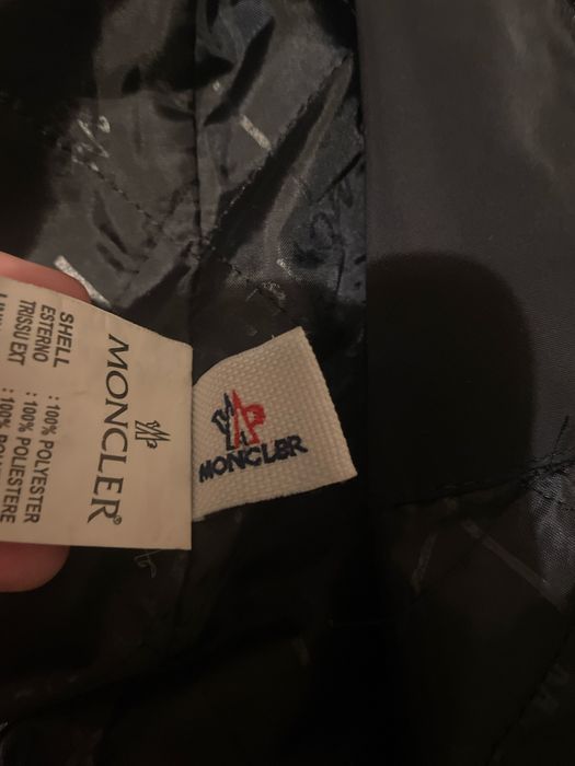 Geaca de toamna moncler
