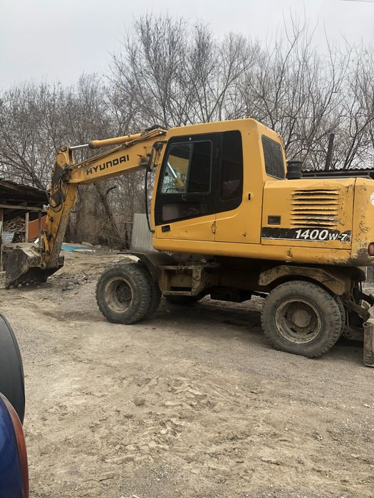 Экскаватор Hyundai 1400W