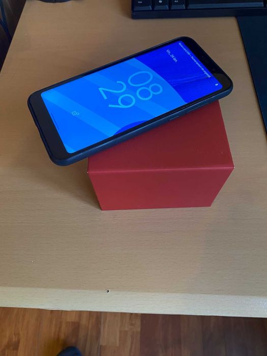 Telefon Xiaomi Redmi 5 Plus + Accesorii