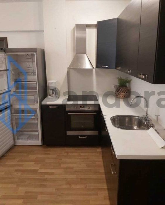 Тристаен апартамент под наем в кв. Витоша