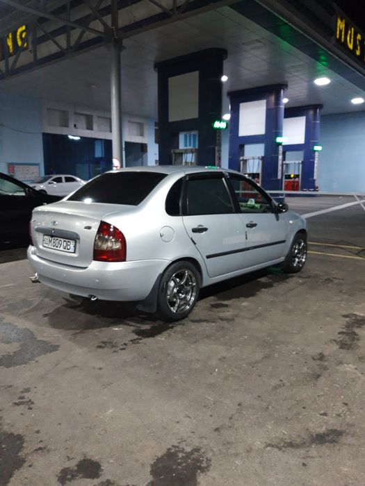 продаеться калина 1118 в хорошем состояний