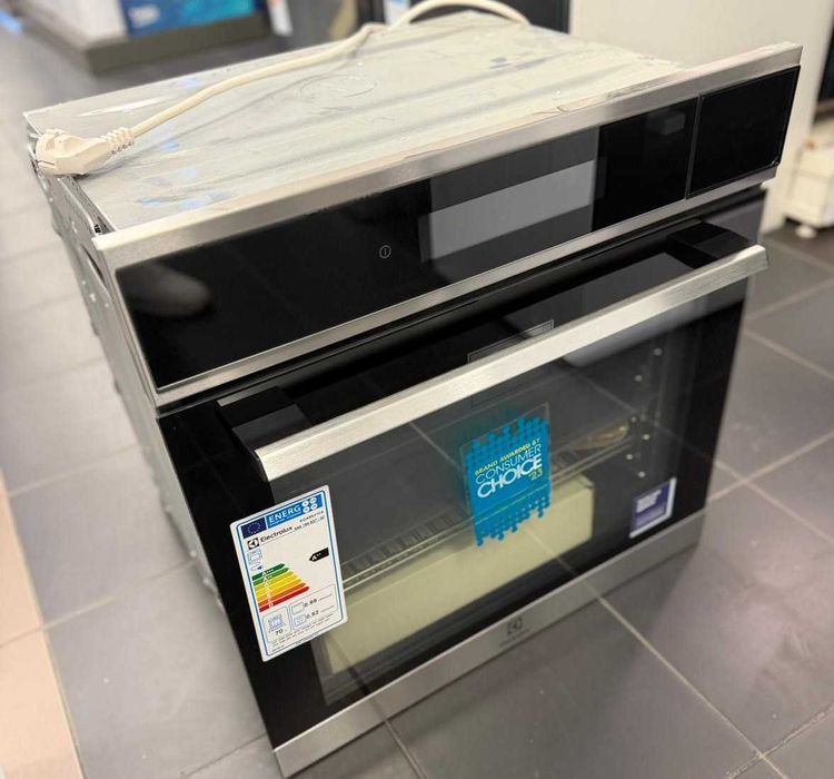 Cuptor incorporabil Electrolux EOA9S31CX SteamPro