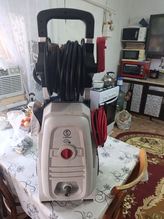 Продам аппарат для мытья машины