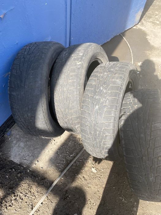 235/60/18 nokian зимний
