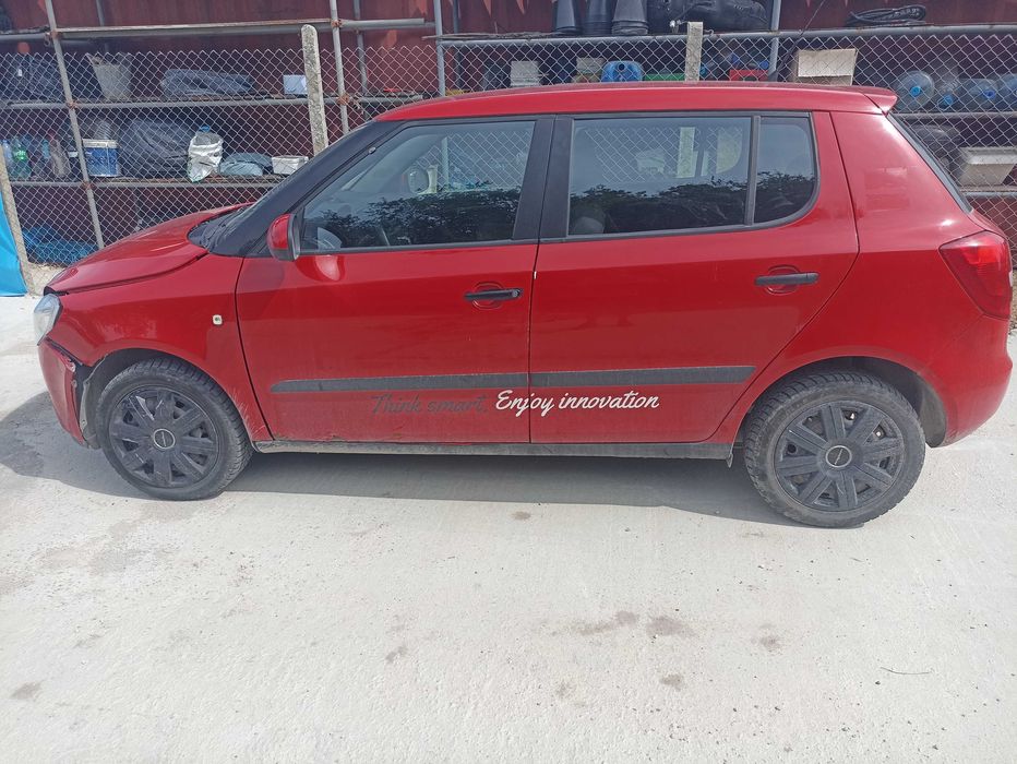 Шкода Фабиа / Skoda Fabia 1.2i - На части