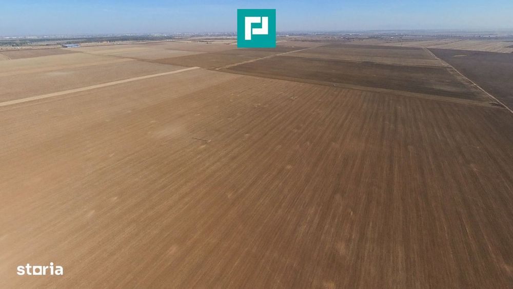 Teren agricol cu suprafața de 29.900 mp