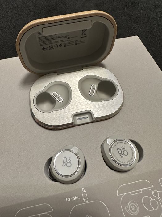 Casti Audio In ear Bang & Olufsen E8 2.0