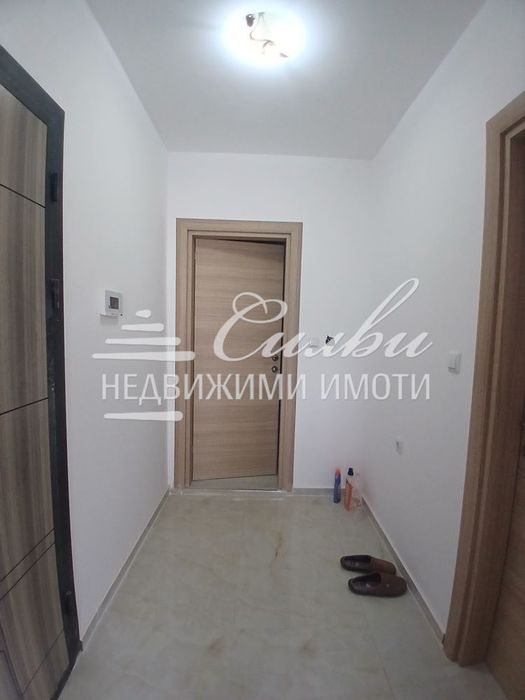 Продава се Двустаен апартамент в Шумен, Томбул джамия - 68 кв.м за 1013 €/кв.м - Снимка #5