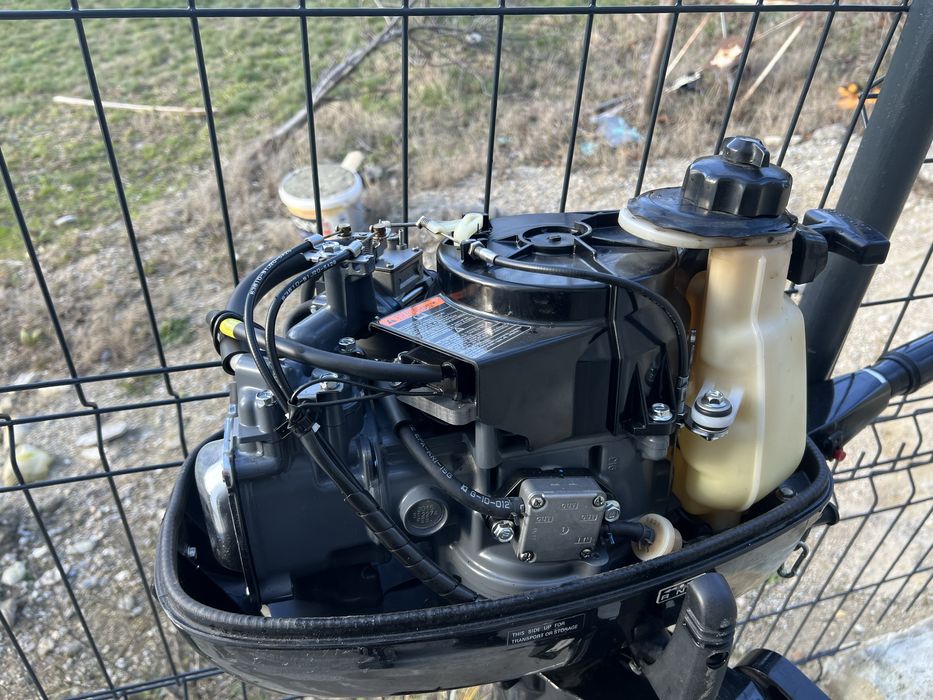 Motor suzuki 4timpi  5cp. Nou