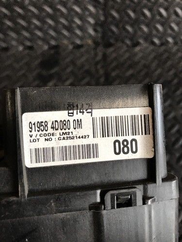 Заден контролен блок с предпазители за KIA Carnival 2.9 CRDi (2006–2011) 919584D080