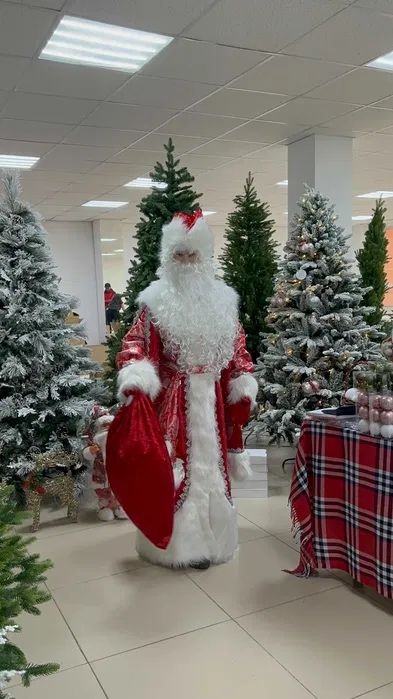 Аяз ата Ақша қар,Дед Мороз Снегурочка