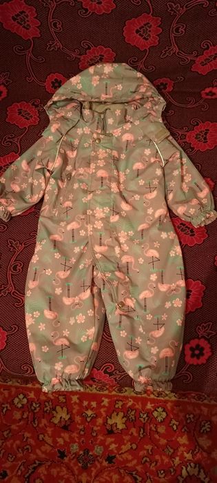 Продам детский комбинезон осенний