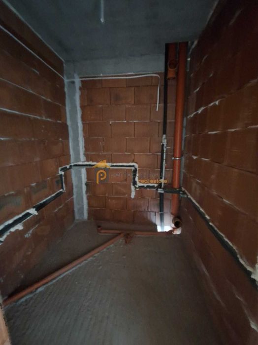 Продава се Двустаен апартамент в Пловдив, Христо Смирненски - 58 кв.м за 1207 €/кв.м - Снимка #8