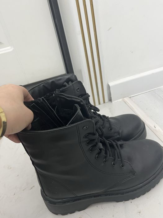 Женские ботинки продам