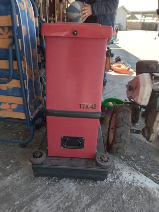 Aspirator industrial