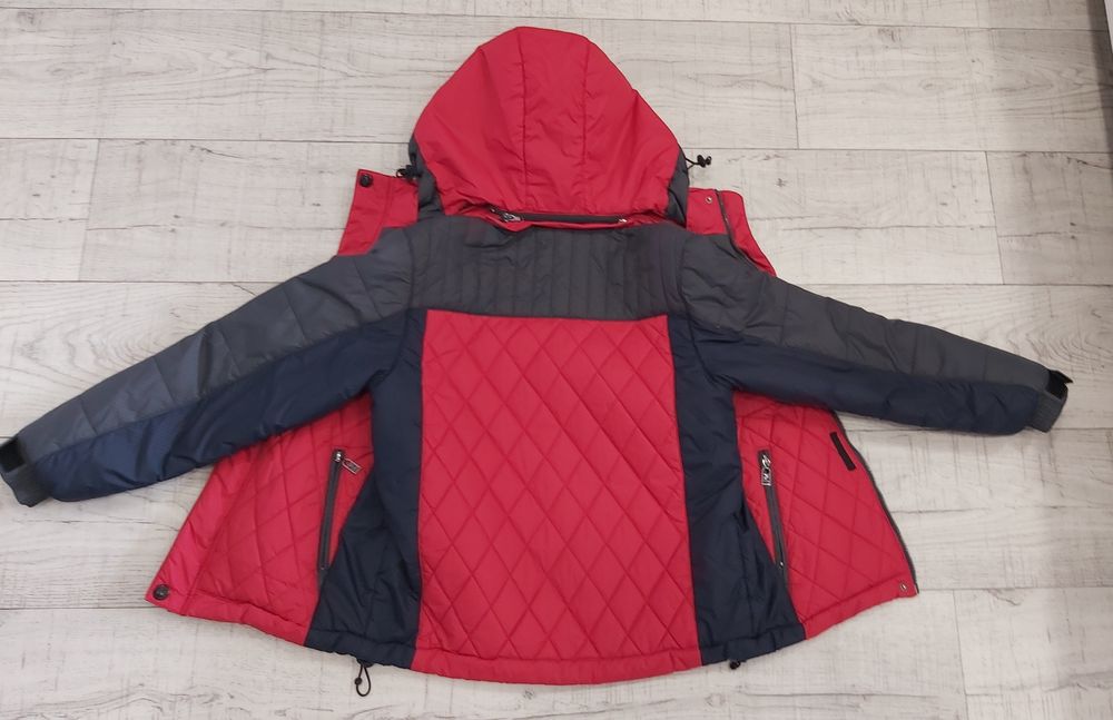 Осенняя куртка на мальчика