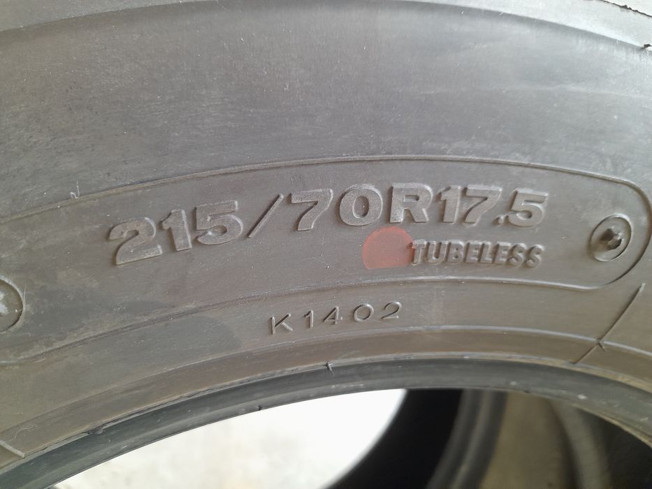 Летний шины Bridgestone 215/70/17,5