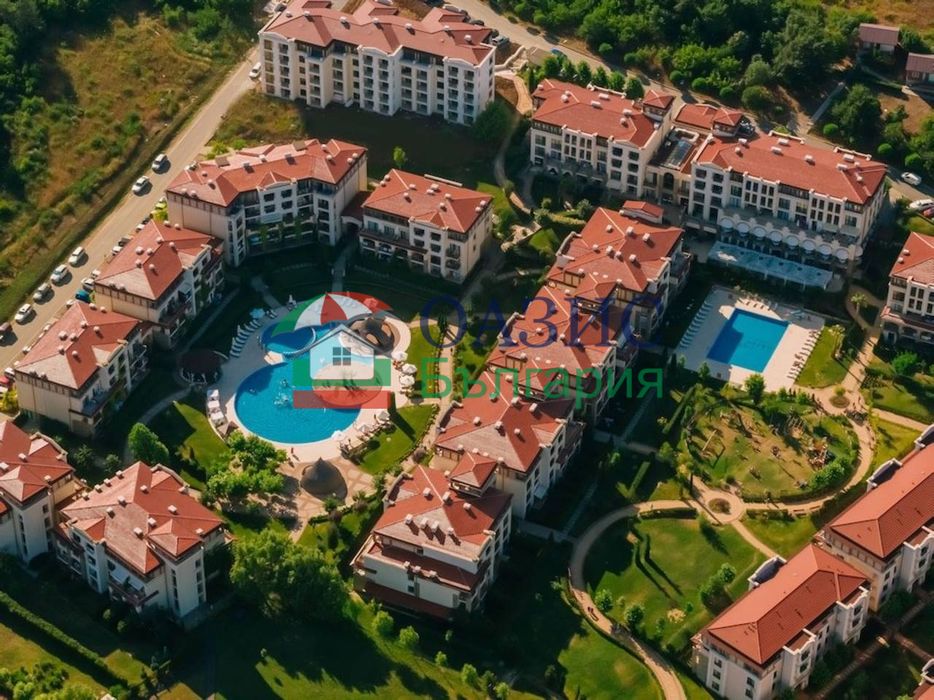 Студио в нова фаза "Парк Сайд 3" комплекс Грийн Лайф Бийч Ризорт, Созопол, 49 кв. м,