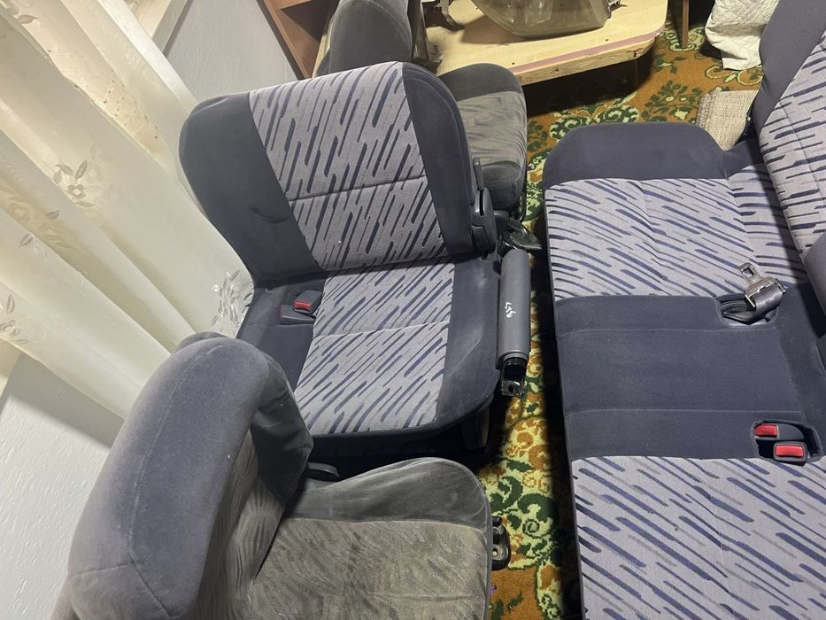 Сиденья на Прадо 90