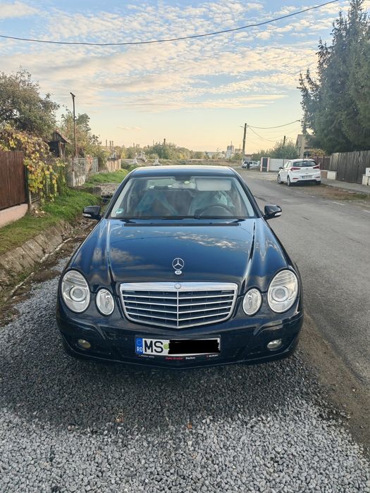 Mercedes W211 E280