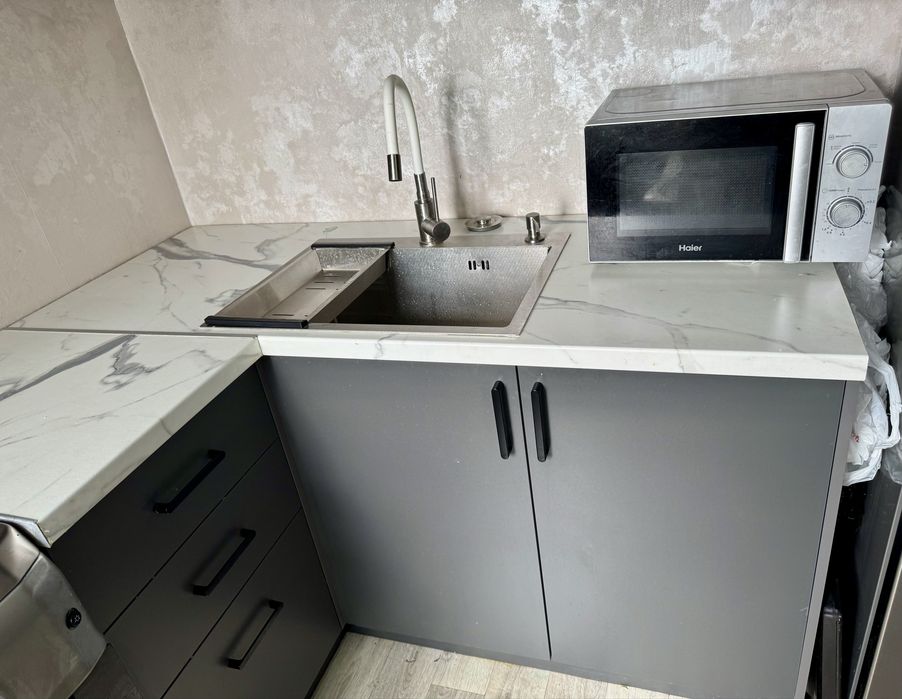 Продам кухонный гарнитур