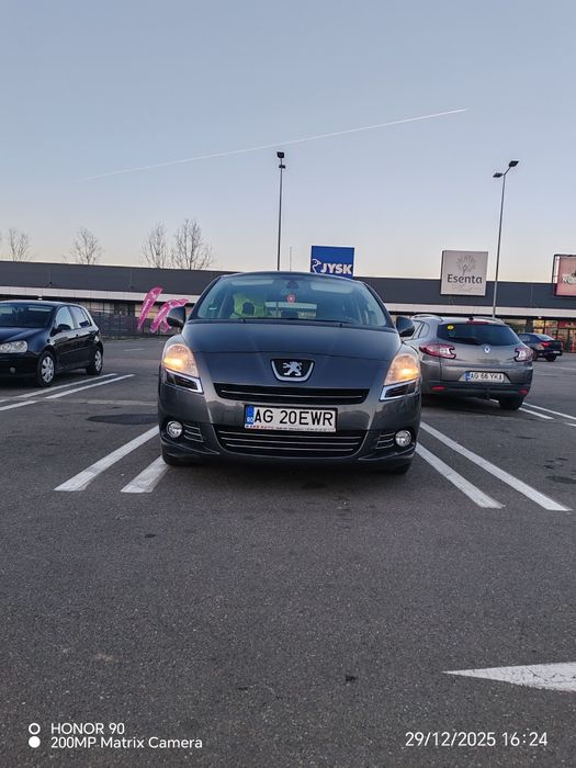 Peugeot 5008 SUV 1.6 Hdi sch cu gpl Ro