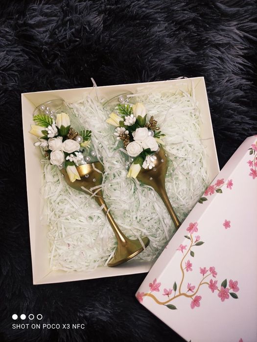 Свадебные бокалы