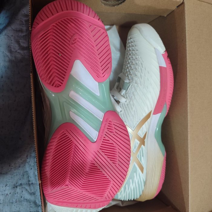 Маратонки Asics 37размер