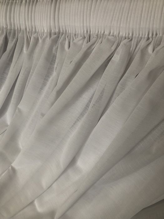 Perdea in 10m latime