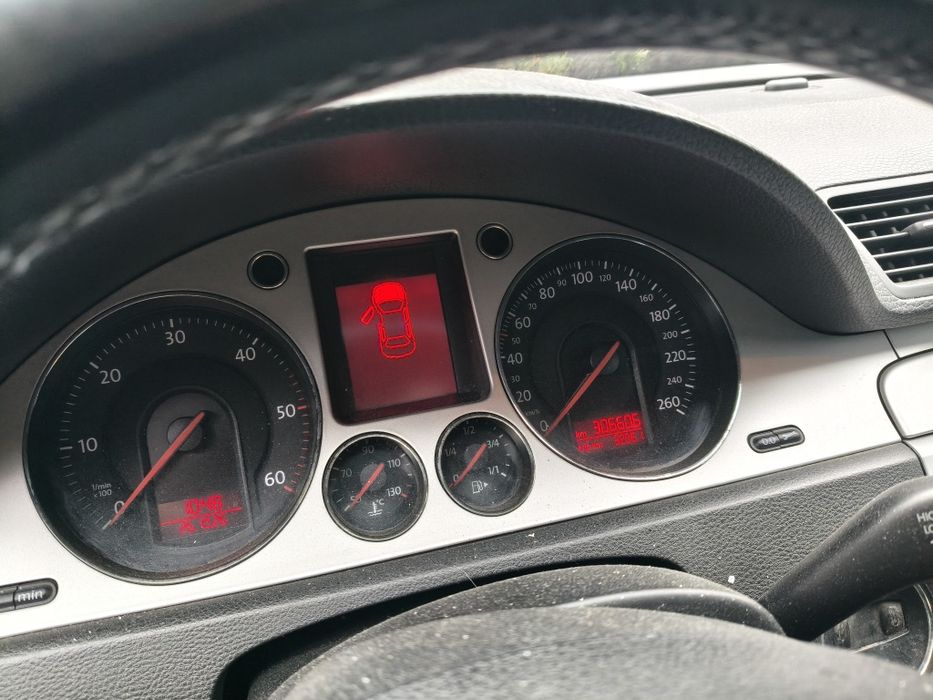 Volkswagen Passat 2009 diesel, 3.773 € — imagine 5