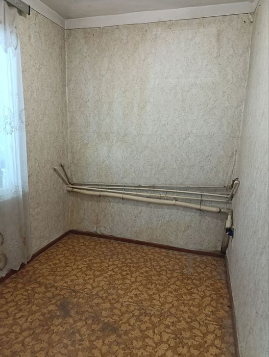 Продаю 2в3/4/4, болкон 1.5×6, ТТЗ 1. 210 школа! Ипотека есть!