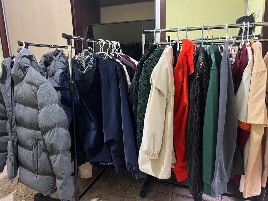 Geaca Lacoste 350 lei