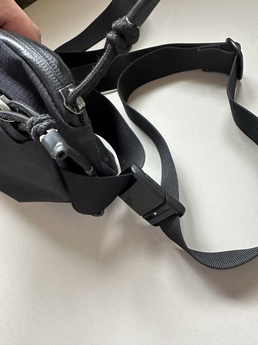 Bellroy Venture Ready Sling 2.5L, Премиум Слинг чантичка, Нова