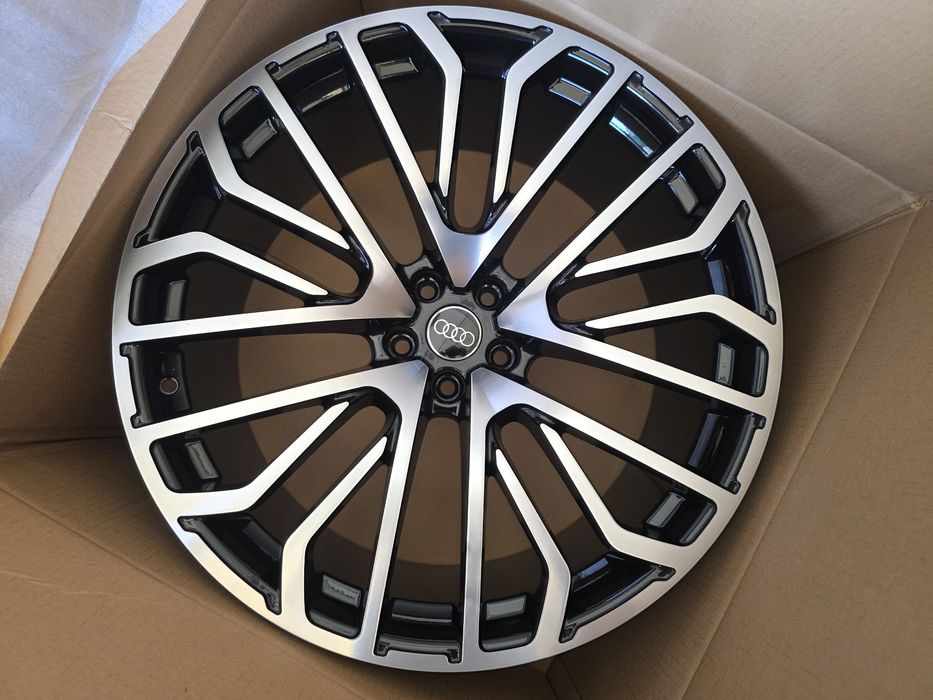 Jante de aliaj pentru Audi Q7,Q8 pe 22 marca rc wheels model  185