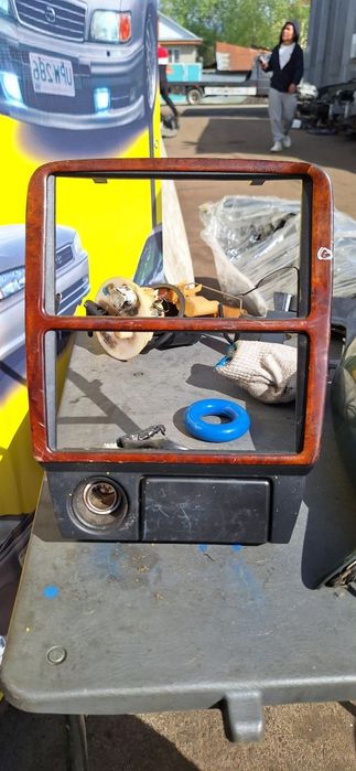 Консоль борода Тойота Камри 20-25