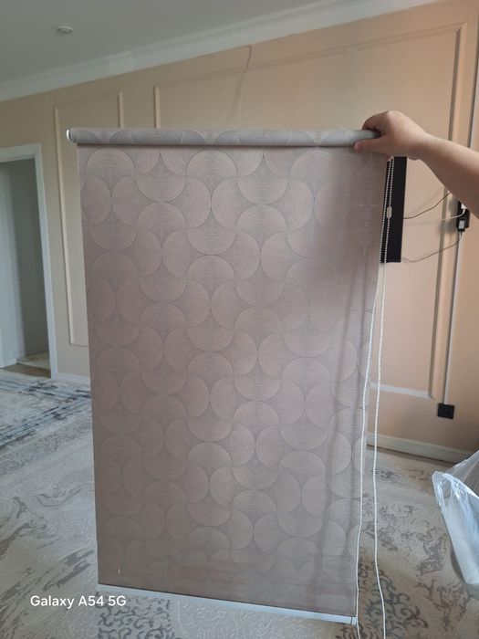 Ролл- шторы продаю