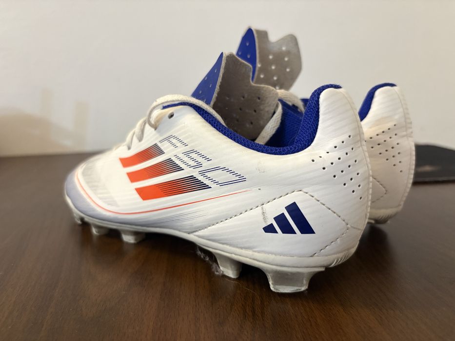 Adidas F50 ghete fotbal nr 38