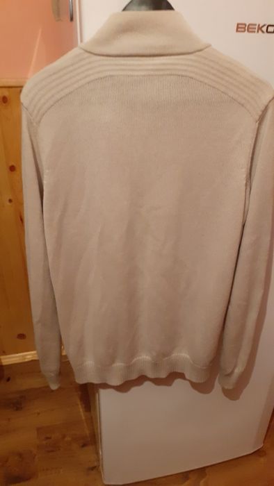 Мъжки жилетки Lacoste.