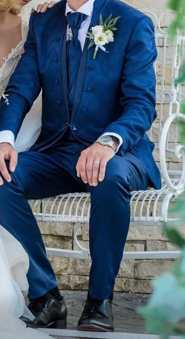 Costum ginerică naș