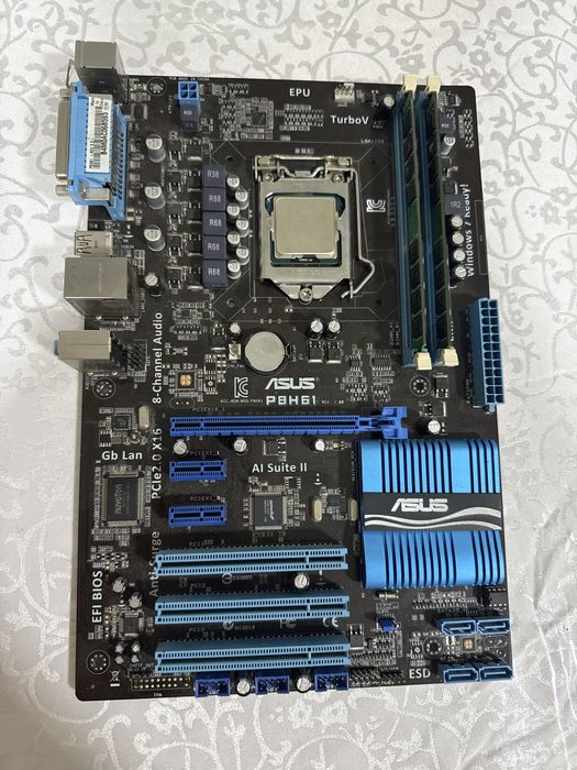 Материнская плата