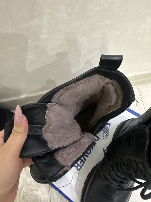 Зимние ботинки(берцы) 38 размер маломерят