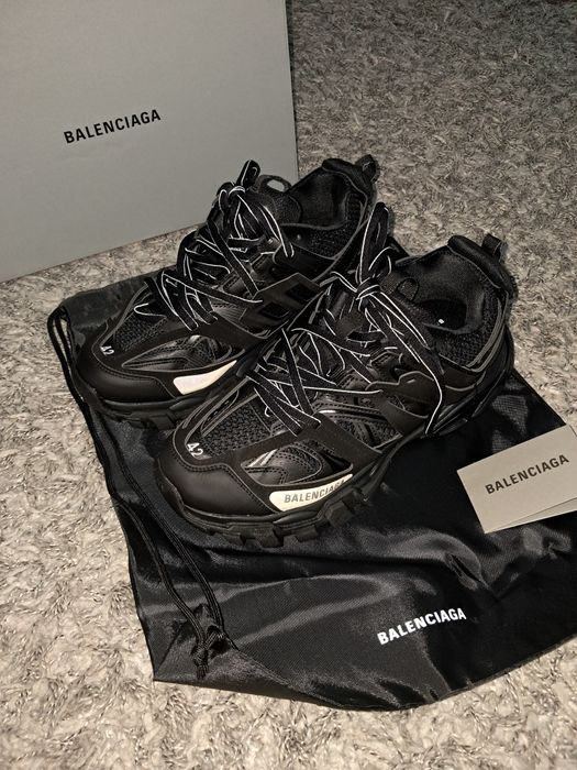 Balenciaga Track 42