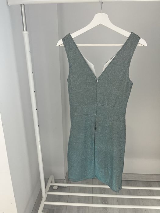 Блестяща рокличка